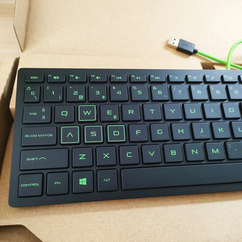 スペイン語レイアウトUSB有線キーボードとマウスキット TP - Home Office Layout のレビューと価格